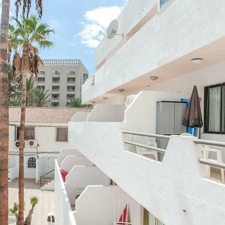 Studio In Las Americas La/135 *